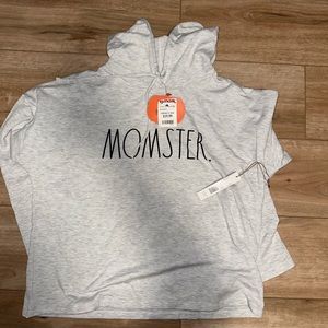 Lightweight sweatshirt